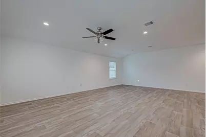 2913 Bur Landing Lane, Rosenberg, TX 77469 - Photo 9
