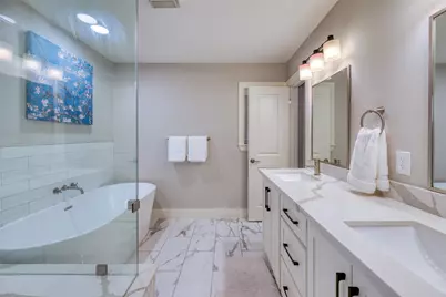 1814 Tattenhall Drive, Houston, TX 77008 - Photo 23