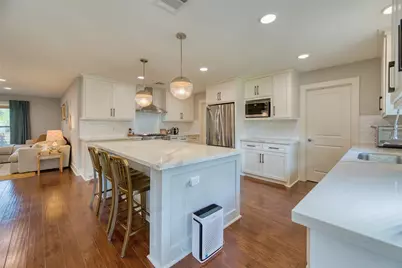 1814 Tattenhall Drive, Houston, TX 77008 - Photo 13