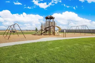 9103 Estes Lks Dr, Baytown, TX 77521 - Photo 7