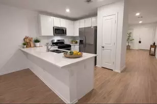 9103 Estes Lks Dr, Baytown, TX 77521 - Photo 3