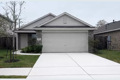 9103 Estes Lakes Dr, Baytown, TX 77521 - Photo 1
