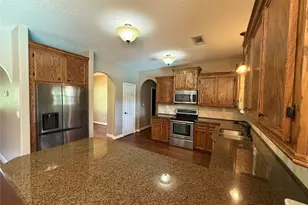 2063 Apache Dr, Montgomery, TX 77316 - Photo 9