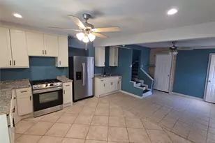 9010 Linda Vista Rd, Houston, TX 77078 - Photo 3