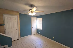 9010 Linda Vista Rd, Houston, TX 77078 - Photo 11