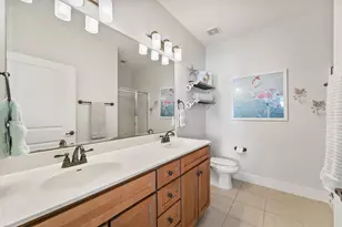 4231 Pointe W Dr, Galveston, TX 77554 - Photo 23