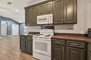 5637 Lotus St, Houston, TX 77085 - Photo 11