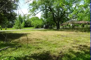 2660 Hegele St, Beaumont, TX 77705 - Photo 1