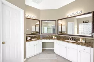 10806 Shell Creek Ct Ct, Houston, TX 77064 - Photo 15