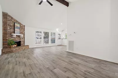 6 N Birchcane Court, The Woodlands, TX 77381 - Photo 5