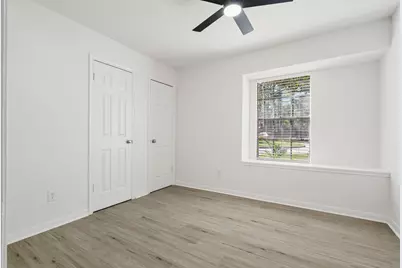 6 N Birchcane Court, The Woodlands, TX 77381 - Photo 15