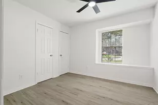 6 N Birchcane Ct, The Woodlands, TX 77381 - Photo 15