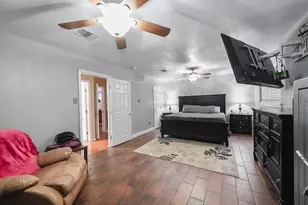 905 Patricia Dr, Deer Park, TX 77536 - Photo 17