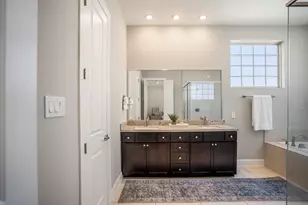 1032 W 26th St, Houston, TX 77008 - Photo 31