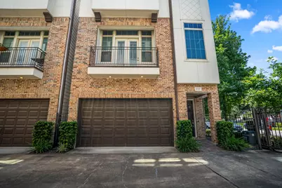 1032 W 26th Street #D, Houston, TX 77008 - Photo 5