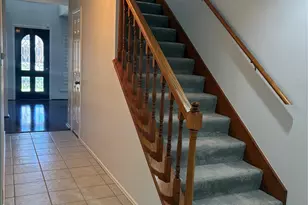 1323 Village Garden Dr, Missouri City, TX 77459 - Photo 9