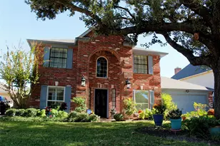 1323 Village Garden Dr, Missouri City, TX 77459 - Photo 3