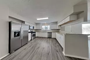 7206 Fuchsia Ln, Humble, TX 77346 - Photo 5