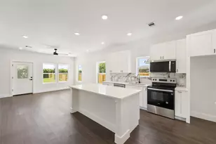 3708 E Ave S E, Santa Fe, TX 77510 - Photo 3