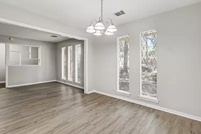 5918 Pine Arbor Drive, Houston, TX 77066 - Photo 15