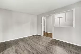 5918 Pine Arbor Dr, Houston, TX 77066 - Photo 17