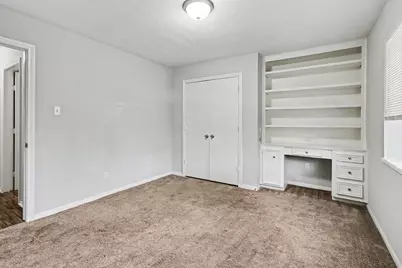 5918 Pine Arbor Drive, Houston, TX 77066 - Photo 33