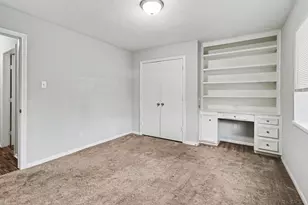 5918 Pine Arbor Dr, Houston, TX 77066 - Photo 33