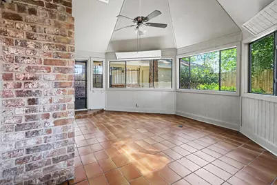 5918 Pine Arbor Drive, Houston, TX 77066 - Photo 35