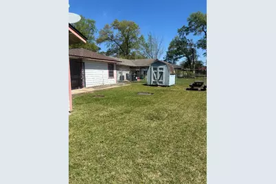 7310 Yoe Street, Houston, TX 77016 - Photo 9