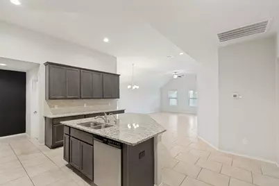 4827 San Gregorio Lane, Katy, TX 77493 - Photo 9