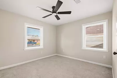 3021 8th Avenue N, Texas City, TX 77590 - Photo 9
