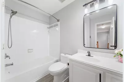 8026 Loyel Pointe Drive, Houston, TX 77064 - Photo 19