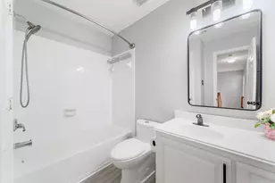 8026 Loyel Pointe Dr, Houston, TX 77064 - Photo 19
