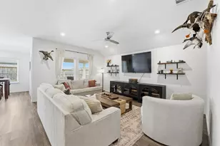 600 San Jacinto Trl, Dayton, TX 77535 - Photo 3