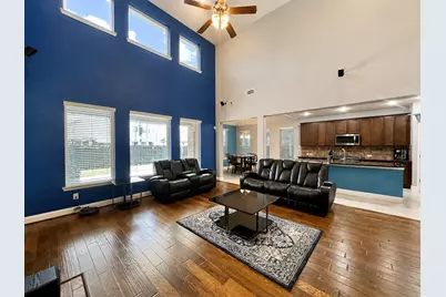 6210 Crested Wood Court, Richmond, TX 77407 - Photo 11