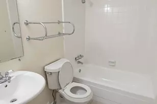 2250 Bering Dr, Houston, TX 77057 - Photo 7