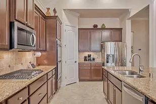 8827 Leaning Hollow Ln, Spring, TX 77379 - Photo 23