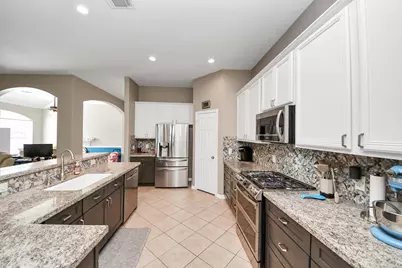 4802 Lakefront Terrace Court, Pearland, TX 77584 - Photo 31