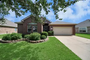 4802 Lakefront Terrace Ct, Pearland, TX 77584 - Photo 1