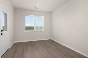 14213 Freeboard Dr, Texas City, TX 77510 - Photo 11