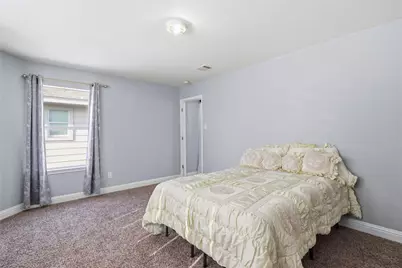 7015 Falling Cherry Place, Houston, TX 77049 - Photo 17