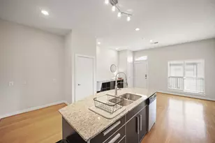 806 Jackson Hill St, Houston, TX 77007 - Photo 13