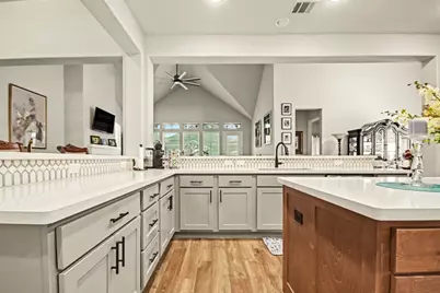 4306 Martin Ridge Drive, Manvel, TX 77578 - Photo 13