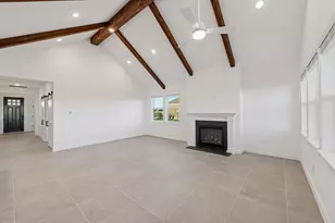 216 Dunovant Dr, Sealy, TX 77474 - Photo 9