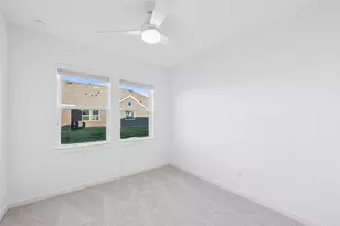 216 Dunovant Dr, Sealy, TX 77474 - Photo 23