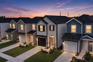 914 Moon Drop Ln, Houston, TX 77090 - Photo 1