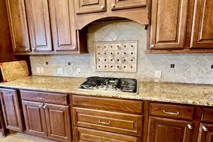 18614 Town Bluff Dr, Cypress, TX 77433 - Photo 17