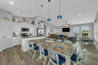 4415 Strand Avenue, Crystal Beach, TX 77650 - Photo 5