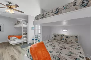 4415 Strand Ave, Crystal Beach, TX 77650 - Photo 23