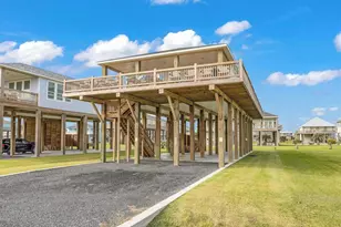 4415 Strand Ave, Crystal Beach, TX 77650 - Photo 3